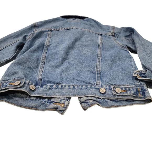 Old Navy Kids Classic Denim Jacket Jean Trucker Size S (6–7) - Picture 4 of 6